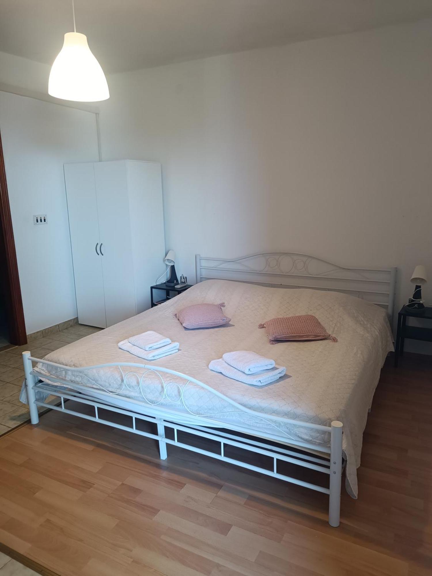 Apartments Bosnic Prižba Esterno foto